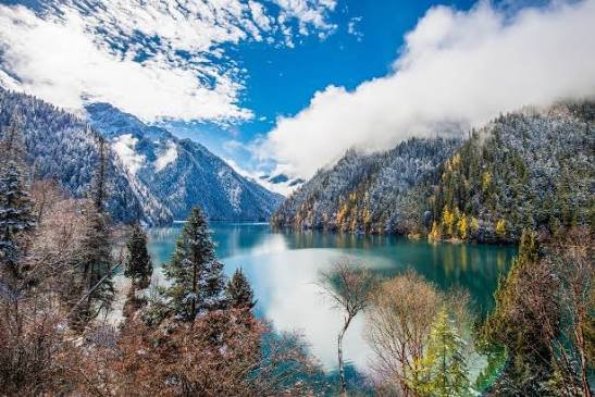 Long Lake in Zechawa Valley