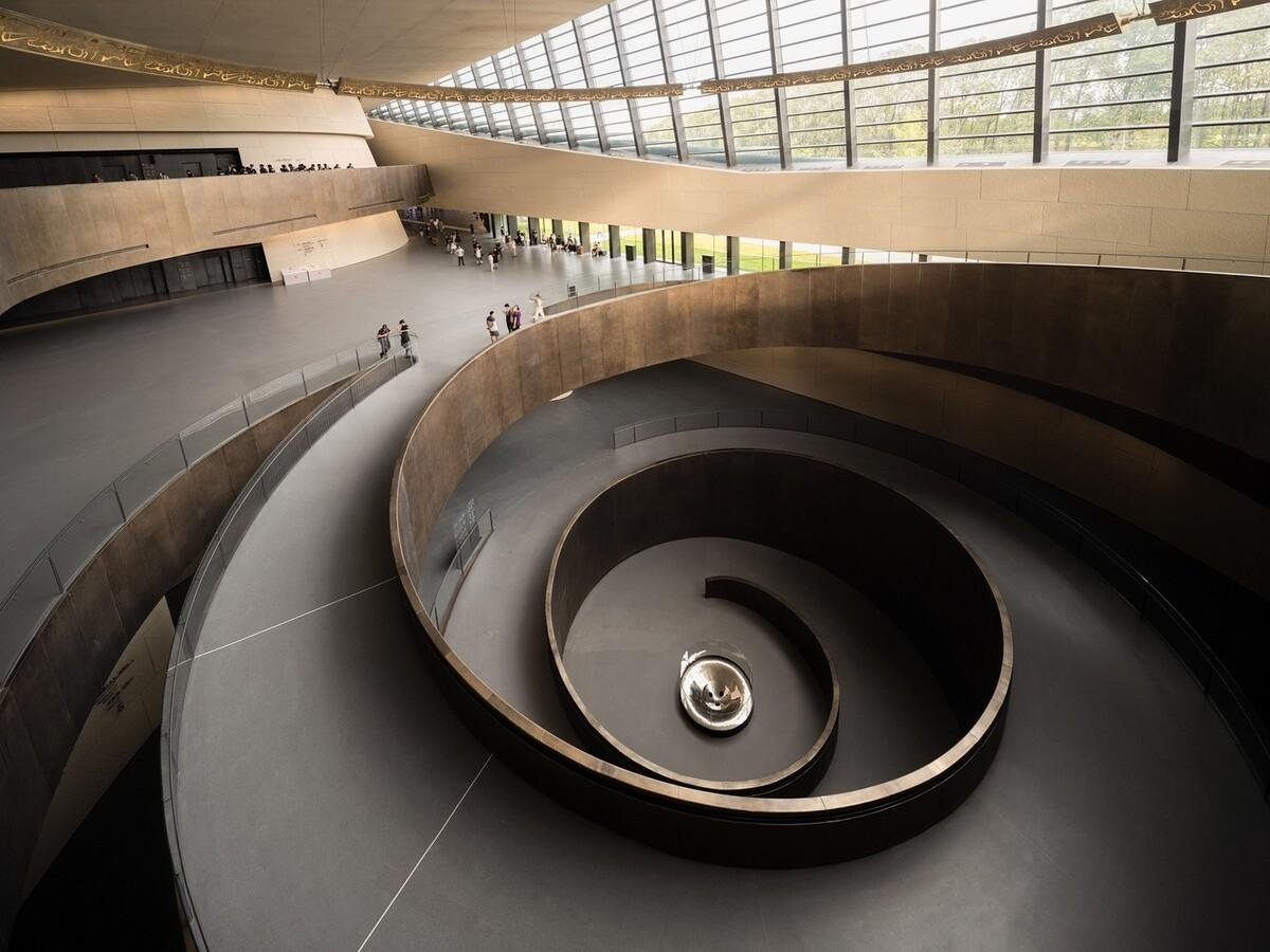 Modern interior of Sanxingdui Museum